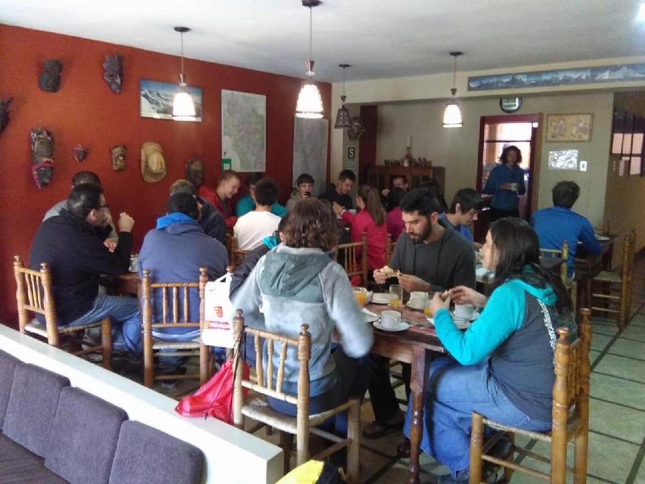 Auberge de jeunesse Benkawasi Experience Huaraz Extérieur photo
